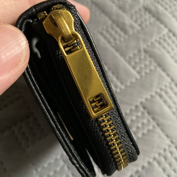 Fossil Evelyn Zip Bifold Black NWT - Picture 3 of 6